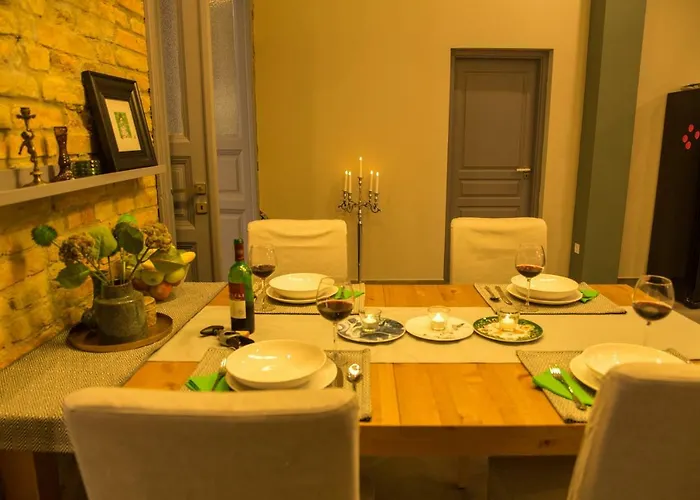 Summerstreetseven Budapešť